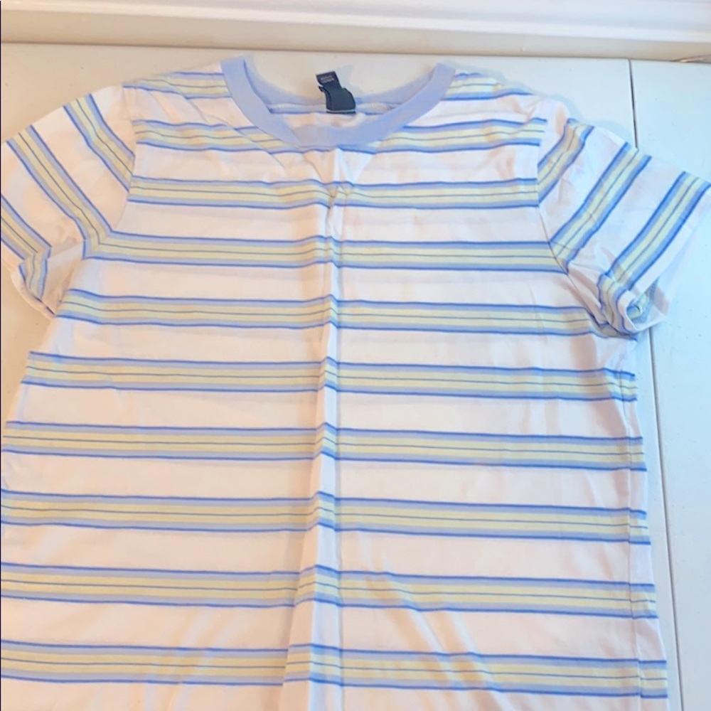 striped t-shirt